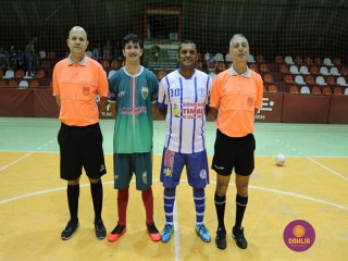 
<a style='margin-left: 5px;' class='btn btn-xs btn-social btn-facebook' href='https://www.facebook.com/sharer/sharer.php?u=https://ko-boladovale.web.getmuller.com.br/imgs/800-800-90/conteudo/fotos/1293/img5018.jpg' rel='popup' data-width='500' data-height='400'><i class='fa fa-facebook'></i>Compartilhar <span class='hidden-xs'>no Facebook</span>
</a> 
<a class='btn btn-default btn-xs' target='_blank' href='imgs/800-800-90/conteudo/fotos/1293/img5018.jpg'>
<span class='glyphicon glyphicon-cloud-download'></span> Salvar
</a> 
<span></span>