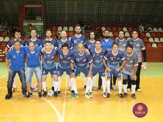 
<a style='margin-left: 5px;' class='btn btn-xs btn-social btn-facebook' href='https://www.facebook.com/sharer/sharer.php?u=https://ko-boladovale.web.getmuller.com.br/imgs/800-800-90/conteudo/fotos/1294/img5090.jpg' rel='popup' data-width='500' data-height='400'><i class='fa fa-facebook'></i>Compartilhar <span class='hidden-xs'>no Facebook</span>
</a> 
<a class='btn btn-default btn-xs' target='_blank' href='imgs/800-800-90/conteudo/fotos/1294/img5090.jpg'>
<span class='glyphicon glyphicon-cloud-download'></span> Salvar
</a> 
<span></span>