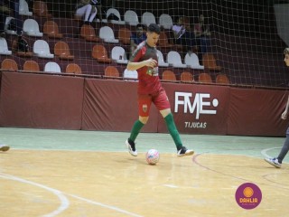 
<a style='margin-left: 5px;' class='btn btn-xs btn-social btn-facebook' href='https://www.facebook.com/sharer/sharer.php?u=https://ko-boladovale.web.getmuller.com.br/imgs/800-800-90/conteudo/fotos/1294/img5134.jpg' rel='popup' data-width='500' data-height='400'><i class='fa fa-facebook'></i>Compartilhar <span class='hidden-xs'>no Facebook</span>
</a> 
<a class='btn btn-default btn-xs' target='_blank' href='imgs/800-800-90/conteudo/fotos/1294/img5134.jpg'>
<span class='glyphicon glyphicon-cloud-download'></span> Salvar
</a> 
<span></span>