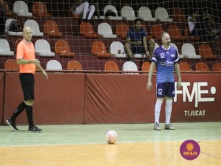 
<a style='margin-left: 5px;' class='btn btn-xs btn-social btn-facebook' href='https://www.facebook.com/sharer/sharer.php?u=https://ko-boladovale.web.getmuller.com.br/imgs/800-800-90/conteudo/fotos/1294/img5136.jpg' rel='popup' data-width='500' data-height='400'><i class='fa fa-facebook'></i>Compartilhar <span class='hidden-xs'>no Facebook</span>
</a> 
<a class='btn btn-default btn-xs' target='_blank' href='imgs/800-800-90/conteudo/fotos/1294/img5136.jpg'>
<span class='glyphicon glyphicon-cloud-download'></span> Salvar
</a> 
<span></span>