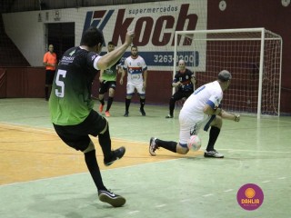 
<a style='margin-left: 5px;' class='btn btn-xs btn-social btn-facebook' href='https://www.facebook.com/sharer/sharer.php?u=https://ko-boladovale.web.getmuller.com.br/imgs/800-800-90/conteudo/fotos/1295/img5164.jpg' rel='popup' data-width='500' data-height='400'><i class='fa fa-facebook'></i>Compartilhar <span class='hidden-xs'>no Facebook</span>
</a> 
<a class='btn btn-default btn-xs' target='_blank' href='imgs/800-800-90/conteudo/fotos/1295/img5164.jpg'>
<span class='glyphicon glyphicon-cloud-download'></span> Salvar
</a> 
<span></span>