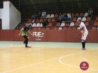 
<a style='margin-left: 5px;' class='btn btn-xs btn-social btn-facebook' href='https://www.facebook.com/sharer/sharer.php?u=https://ko-boladovale.web.getmuller.com.br/imgs/800-800-90/conteudo/fotos/1295/img5173.jpg' rel='popup' data-width='500' data-height='400'><i class='fa fa-facebook'></i>Compartilhar <span class='hidden-xs'>no Facebook</span>
</a> 
<a class='btn btn-default btn-xs' target='_blank' href='imgs/800-800-90/conteudo/fotos/1295/img5173.jpg'>
<span class='glyphicon glyphicon-cloud-download'></span> Salvar
</a> 
<span></span>