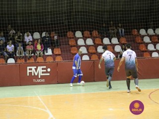 
<a style='margin-left: 5px;' class='btn btn-xs btn-social btn-facebook' href='https://www.facebook.com/sharer/sharer.php?u=https://ko-boladovale.web.getmuller.com.br/imgs/800-800-90/conteudo/fotos/1296/img5414.jpg' rel='popup' data-width='500' data-height='400'><i class='fa fa-facebook'></i>Compartilhar <span class='hidden-xs'>no Facebook</span>
</a> 
<a class='btn btn-default btn-xs' target='_blank' href='imgs/800-800-90/conteudo/fotos/1296/img5414.jpg'>
<span class='glyphicon glyphicon-cloud-download'></span> Salvar
</a> 
<span></span>