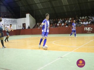 
<a style='margin-left: 5px;' class='btn btn-xs btn-social btn-facebook' href='https://www.facebook.com/sharer/sharer.php?u=https://ko-boladovale.web.getmuller.com.br/imgs/800-800-90/conteudo/fotos/1296/img5433.jpg' rel='popup' data-width='500' data-height='400'><i class='fa fa-facebook'></i>Compartilhar <span class='hidden-xs'>no Facebook</span>
</a> 
<a class='btn btn-default btn-xs' target='_blank' href='imgs/800-800-90/conteudo/fotos/1296/img5433.jpg'>
<span class='glyphicon glyphicon-cloud-download'></span> Salvar
</a> 
<span></span>