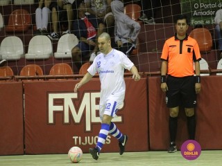 
<a style='margin-left: 5px;' class='btn btn-xs btn-social btn-facebook' href='https://www.facebook.com/sharer/sharer.php?u=https://ko-boladovale.web.getmuller.com.br/imgs/800-800-90/conteudo/fotos/1298/img5523.jpg' rel='popup' data-width='500' data-height='400'><i class='fa fa-facebook'></i>Compartilhar <span class='hidden-xs'>no Facebook</span>
</a> 
<a class='btn btn-default btn-xs' target='_blank' href='imgs/800-800-90/conteudo/fotos/1298/img5523.jpg'>
<span class='glyphicon glyphicon-cloud-download'></span> Salvar
</a> 
<span></span>