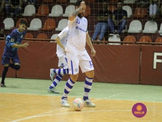 
<a style='margin-left: 5px;' class='btn btn-xs btn-social btn-facebook' href='https://www.facebook.com/sharer/sharer.php?u=https://ko-boladovale.web.getmuller.com.br/imgs/800-800-90/conteudo/fotos/1298/img5546.jpg' rel='popup' data-width='500' data-height='400'><i class='fa fa-facebook'></i>Compartilhar <span class='hidden-xs'>no Facebook</span>
</a> 
<a class='btn btn-default btn-xs' target='_blank' href='imgs/800-800-90/conteudo/fotos/1298/img5546.jpg'>
<span class='glyphicon glyphicon-cloud-download'></span> Salvar
</a> 
<span></span>