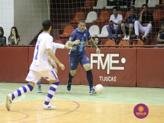 
<a style='margin-left: 5px;' class='btn btn-xs btn-social btn-facebook' href='https://www.facebook.com/sharer/sharer.php?u=https://ko-boladovale.web.getmuller.com.br/imgs/800-800-90/conteudo/fotos/1298/img5552.jpg' rel='popup' data-width='500' data-height='400'><i class='fa fa-facebook'></i>Compartilhar <span class='hidden-xs'>no Facebook</span>
</a> 
<a class='btn btn-default btn-xs' target='_blank' href='imgs/800-800-90/conteudo/fotos/1298/img5552.jpg'>
<span class='glyphicon glyphicon-cloud-download'></span> Salvar
</a> 
<span></span>