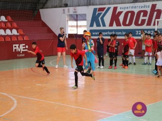 
<a style='margin-left: 5px;' class='btn btn-xs btn-social btn-facebook' href='https://www.facebook.com/sharer/sharer.php?u=https://ko-boladovale.web.getmuller.com.br/imgs/800-800-90/conteudo/fotos/1299/img5605.jpg' rel='popup' data-width='500' data-height='400'><i class='fa fa-facebook'></i>Compartilhar <span class='hidden-xs'>no Facebook</span>
</a> 
<a class='btn btn-default btn-xs' target='_blank' href='imgs/800-800-90/conteudo/fotos/1299/img5605.jpg'>
<span class='glyphicon glyphicon-cloud-download'></span> Salvar
</a> 
<span></span>