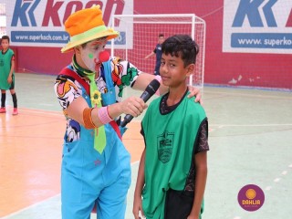 
<a style='margin-left: 5px;' class='btn btn-xs btn-social btn-facebook' href='https://www.facebook.com/sharer/sharer.php?u=https://ko-boladovale.web.getmuller.com.br/imgs/800-800-90/conteudo/fotos/1299/img6945.jpg' rel='popup' data-width='500' data-height='400'><i class='fa fa-facebook'></i>Compartilhar <span class='hidden-xs'>no Facebook</span>
</a> 
<a class='btn btn-default btn-xs' target='_blank' href='imgs/800-800-90/conteudo/fotos/1299/img6945.jpg'>
<span class='glyphicon glyphicon-cloud-download'></span> Salvar
</a> 
<span></span>