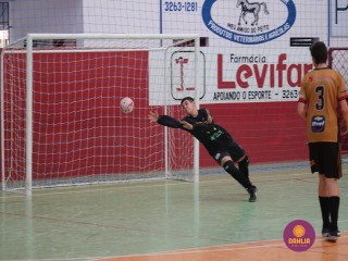 
<a style='margin-left: 5px;' class='btn btn-xs btn-social btn-facebook' href='https://www.facebook.com/sharer/sharer.php?u=https://ko-boladovale.web.getmuller.com.br/imgs/800-800-90/conteudo/fotos/1300/img7339.jpg' rel='popup' data-width='500' data-height='400'><i class='fa fa-facebook'></i>Compartilhar <span class='hidden-xs'>no Facebook</span>
</a> 
<a class='btn btn-default btn-xs' target='_blank' href='imgs/800-800-90/conteudo/fotos/1300/img7339.jpg'>
<span class='glyphicon glyphicon-cloud-download'></span> Salvar
</a> 
<span></span>