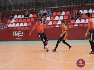 
<a style='margin-left: 5px;' class='btn btn-xs btn-social btn-facebook' href='https://www.facebook.com/sharer/sharer.php?u=https://ko-boladovale.web.getmuller.com.br/imgs/800-800-90/conteudo/fotos/1300/img7361.jpg' rel='popup' data-width='500' data-height='400'><i class='fa fa-facebook'></i>Compartilhar <span class='hidden-xs'>no Facebook</span>
</a> 
<a class='btn btn-default btn-xs' target='_blank' href='imgs/800-800-90/conteudo/fotos/1300/img7361.jpg'>
<span class='glyphicon glyphicon-cloud-download'></span> Salvar
</a> 
<span></span>