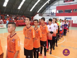 
<a style='margin-left: 5px;' class='btn btn-xs btn-social btn-facebook' href='https://www.facebook.com/sharer/sharer.php?u=https://ko-boladovale.web.getmuller.com.br/imgs/800-800-90/conteudo/fotos/1301/img7466.jpg' rel='popup' data-width='500' data-height='400'><i class='fa fa-facebook'></i>Compartilhar <span class='hidden-xs'>no Facebook</span>
</a> 
<a class='btn btn-default btn-xs' target='_blank' href='imgs/800-800-90/conteudo/fotos/1301/img7466.jpg'>
<span class='glyphicon glyphicon-cloud-download'></span> Salvar
</a> 
<span></span>