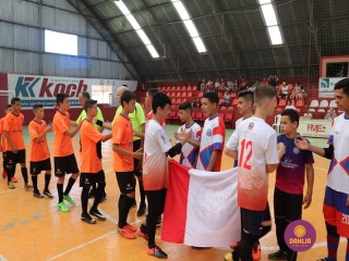 
<a style='margin-left: 5px;' class='btn btn-xs btn-social btn-facebook' href='https://www.facebook.com/sharer/sharer.php?u=https://ko-boladovale.web.getmuller.com.br/imgs/800-800-90/conteudo/fotos/1301/img7483.jpg' rel='popup' data-width='500' data-height='400'><i class='fa fa-facebook'></i>Compartilhar <span class='hidden-xs'>no Facebook</span>
</a> 
<a class='btn btn-default btn-xs' target='_blank' href='imgs/800-800-90/conteudo/fotos/1301/img7483.jpg'>
<span class='glyphicon glyphicon-cloud-download'></span> Salvar
</a> 
<span></span>