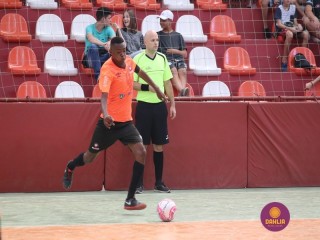 
<a style='margin-left: 5px;' class='btn btn-xs btn-social btn-facebook' href='https://www.facebook.com/sharer/sharer.php?u=https://ko-boladovale.web.getmuller.com.br/imgs/800-800-90/conteudo/fotos/1301/img7532.jpg' rel='popup' data-width='500' data-height='400'><i class='fa fa-facebook'></i>Compartilhar <span class='hidden-xs'>no Facebook</span>
</a> 
<a class='btn btn-default btn-xs' target='_blank' href='imgs/800-800-90/conteudo/fotos/1301/img7532.jpg'>
<span class='glyphicon glyphicon-cloud-download'></span> Salvar
</a> 
<span></span>