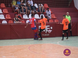 
<a style='margin-left: 5px;' class='btn btn-xs btn-social btn-facebook' href='https://www.facebook.com/sharer/sharer.php?u=https://ko-boladovale.web.getmuller.com.br/imgs/800-800-90/conteudo/fotos/1301/img7539.jpg' rel='popup' data-width='500' data-height='400'><i class='fa fa-facebook'></i>Compartilhar <span class='hidden-xs'>no Facebook</span>
</a> 
<a class='btn btn-default btn-xs' target='_blank' href='imgs/800-800-90/conteudo/fotos/1301/img7539.jpg'>
<span class='glyphicon glyphicon-cloud-download'></span> Salvar
</a> 
<span></span>