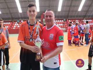 
<a style='margin-left: 5px;' class='btn btn-xs btn-social btn-facebook' href='https://www.facebook.com/sharer/sharer.php?u=https://ko-boladovale.web.getmuller.com.br/imgs/800-800-90/conteudo/fotos/1302/img7612.jpg' rel='popup' data-width='500' data-height='400'><i class='fa fa-facebook'></i>Compartilhar <span class='hidden-xs'>no Facebook</span>
</a> 
<a class='btn btn-default btn-xs' target='_blank' href='imgs/800-800-90/conteudo/fotos/1302/img7612.jpg'>
<span class='glyphicon glyphicon-cloud-download'></span> Salvar
</a> 
<span></span>