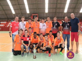 
<a style='margin-left: 5px;' class='btn btn-xs btn-social btn-facebook' href='https://www.facebook.com/sharer/sharer.php?u=https://ko-boladovale.web.getmuller.com.br/imgs/800-800-90/conteudo/fotos/1302/img7627.jpg' rel='popup' data-width='500' data-height='400'><i class='fa fa-facebook'></i>Compartilhar <span class='hidden-xs'>no Facebook</span>
</a> 
<a class='btn btn-default btn-xs' target='_blank' href='imgs/800-800-90/conteudo/fotos/1302/img7627.jpg'>
<span class='glyphicon glyphicon-cloud-download'></span> Salvar
</a> 
<span></span>