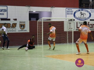 
<a style='margin-left: 5px;' class='btn btn-xs btn-social btn-facebook' href='https://www.facebook.com/sharer/sharer.php?u=https://ko-boladovale.web.getmuller.com.br/imgs/800-800-90/conteudo/fotos/1304/img7773.jpg' rel='popup' data-width='500' data-height='400'><i class='fa fa-facebook'></i>Compartilhar <span class='hidden-xs'>no Facebook</span>
</a> 
<a class='btn btn-default btn-xs' target='_blank' href='imgs/800-800-90/conteudo/fotos/1304/img7773.jpg'>
<span class='glyphicon glyphicon-cloud-download'></span> Salvar
</a> 
<span></span>