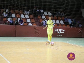 
<a style='margin-left: 5px;' class='btn btn-xs btn-social btn-facebook' href='https://www.facebook.com/sharer/sharer.php?u=https://ko-boladovale.web.getmuller.com.br/imgs/800-800-90/conteudo/fotos/1305/img7825.jpg' rel='popup' data-width='500' data-height='400'><i class='fa fa-facebook'></i>Compartilhar <span class='hidden-xs'>no Facebook</span>
</a> 
<a class='btn btn-default btn-xs' target='_blank' href='imgs/800-800-90/conteudo/fotos/1305/img7825.jpg'>
<span class='glyphicon glyphicon-cloud-download'></span> Salvar
</a> 
<span></span>