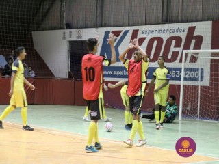 
<a style='margin-left: 5px;' class='btn btn-xs btn-social btn-facebook' href='https://www.facebook.com/sharer/sharer.php?u=https://ko-boladovale.web.getmuller.com.br/imgs/800-800-90/conteudo/fotos/1305/img7827.jpg' rel='popup' data-width='500' data-height='400'><i class='fa fa-facebook'></i>Compartilhar <span class='hidden-xs'>no Facebook</span>
</a> 
<a class='btn btn-default btn-xs' target='_blank' href='imgs/800-800-90/conteudo/fotos/1305/img7827.jpg'>
<span class='glyphicon glyphicon-cloud-download'></span> Salvar
</a> 
<span></span>