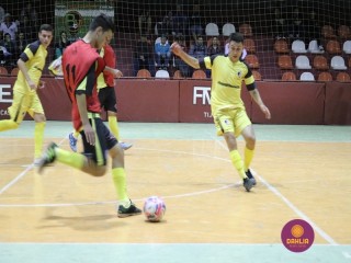 
<a style='margin-left: 5px;' class='btn btn-xs btn-social btn-facebook' href='https://www.facebook.com/sharer/sharer.php?u=https://ko-boladovale.web.getmuller.com.br/imgs/800-800-90/conteudo/fotos/1305/img7854.jpg' rel='popup' data-width='500' data-height='400'><i class='fa fa-facebook'></i>Compartilhar <span class='hidden-xs'>no Facebook</span>
</a> 
<a class='btn btn-default btn-xs' target='_blank' href='imgs/800-800-90/conteudo/fotos/1305/img7854.jpg'>
<span class='glyphicon glyphicon-cloud-download'></span> Salvar
</a> 
<span></span>