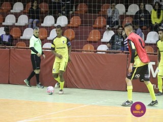 
<a style='margin-left: 5px;' class='btn btn-xs btn-social btn-facebook' href='https://www.facebook.com/sharer/sharer.php?u=https://ko-boladovale.web.getmuller.com.br/imgs/800-800-90/conteudo/fotos/1305/img7866.jpg' rel='popup' data-width='500' data-height='400'><i class='fa fa-facebook'></i>Compartilhar <span class='hidden-xs'>no Facebook</span>
</a> 
<a class='btn btn-default btn-xs' target='_blank' href='imgs/800-800-90/conteudo/fotos/1305/img7866.jpg'>
<span class='glyphicon glyphicon-cloud-download'></span> Salvar
</a> 
<span></span>