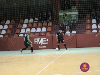 
<a style='margin-left: 5px;' class='btn btn-xs btn-social btn-facebook' href='https://www.facebook.com/sharer/sharer.php?u=https://ko-boladovale.web.getmuller.com.br/imgs/800-800-90/conteudo/fotos/1309/img8286.jpg' rel='popup' data-width='500' data-height='400'><i class='fa fa-facebook'></i>Compartilhar <span class='hidden-xs'>no Facebook</span>
</a> 
<a class='btn btn-default btn-xs' target='_blank' href='imgs/800-800-90/conteudo/fotos/1309/img8286.jpg'>
<span class='glyphicon glyphicon-cloud-download'></span> Salvar
</a> 
<span></span>