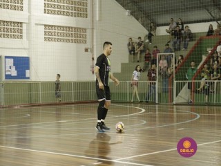 
<a style='margin-left: 5px;' class='btn btn-xs btn-social btn-facebook' href='https://www.facebook.com/sharer/sharer.php?u=https://ko-boladovale.web.getmuller.com.br/imgs/800-800-90/conteudo/fotos/1317/mg8964.jpg' rel='popup' data-width='500' data-height='400'><i class='fa fa-facebook'></i>Compartilhar <span class='hidden-xs'>no Facebook</span>
</a> 
<a class='btn btn-default btn-xs' target='_blank' href='imgs/800-800-90/conteudo/fotos/1317/mg8964.jpg'>
<span class='glyphicon glyphicon-cloud-download'></span> Salvar
</a> 
<span></span>