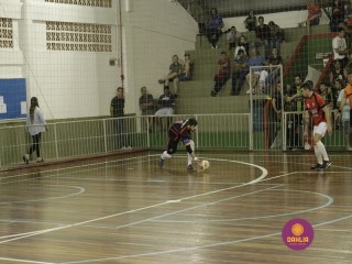 
<a style='margin-left: 5px;' class='btn btn-xs btn-social btn-facebook' href='https://www.facebook.com/sharer/sharer.php?u=https://ko-boladovale.web.getmuller.com.br/imgs/800-800-90/conteudo/fotos/1318/mg9118.jpg' rel='popup' data-width='500' data-height='400'><i class='fa fa-facebook'></i>Compartilhar <span class='hidden-xs'>no Facebook</span>
</a> 
<a class='btn btn-default btn-xs' target='_blank' href='imgs/800-800-90/conteudo/fotos/1318/mg9118.jpg'>
<span class='glyphicon glyphicon-cloud-download'></span> Salvar
</a> 
<span></span>