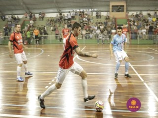 
<a style='margin-left: 5px;' class='btn btn-xs btn-social btn-facebook' href='https://www.facebook.com/sharer/sharer.php?u=https://ko-boladovale.web.getmuller.com.br/imgs/800-800-90/conteudo/fotos/1318/mg9122.jpg' rel='popup' data-width='500' data-height='400'><i class='fa fa-facebook'></i>Compartilhar <span class='hidden-xs'>no Facebook</span>
</a> 
<a class='btn btn-default btn-xs' target='_blank' href='imgs/800-800-90/conteudo/fotos/1318/mg9122.jpg'>
<span class='glyphicon glyphicon-cloud-download'></span> Salvar
</a> 
<span></span>