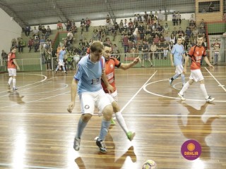 
<a style='margin-left: 5px;' class='btn btn-xs btn-social btn-facebook' href='https://www.facebook.com/sharer/sharer.php?u=https://ko-boladovale.web.getmuller.com.br/imgs/800-800-90/conteudo/fotos/1318/mg9126.jpg' rel='popup' data-width='500' data-height='400'><i class='fa fa-facebook'></i>Compartilhar <span class='hidden-xs'>no Facebook</span>
</a> 
<a class='btn btn-default btn-xs' target='_blank' href='imgs/800-800-90/conteudo/fotos/1318/mg9126.jpg'>
<span class='glyphicon glyphicon-cloud-download'></span> Salvar
</a> 
<span></span>