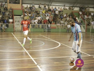 
<a style='margin-left: 5px;' class='btn btn-xs btn-social btn-facebook' href='https://www.facebook.com/sharer/sharer.php?u=https://ko-boladovale.web.getmuller.com.br/imgs/800-800-90/conteudo/fotos/1318/mg9139.jpg' rel='popup' data-width='500' data-height='400'><i class='fa fa-facebook'></i>Compartilhar <span class='hidden-xs'>no Facebook</span>
</a> 
<a class='btn btn-default btn-xs' target='_blank' href='imgs/800-800-90/conteudo/fotos/1318/mg9139.jpg'>
<span class='glyphicon glyphicon-cloud-download'></span> Salvar
</a> 
<span></span>