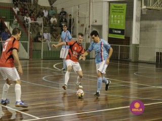 
<a style='margin-left: 5px;' class='btn btn-xs btn-social btn-facebook' href='https://www.facebook.com/sharer/sharer.php?u=https://ko-boladovale.web.getmuller.com.br/imgs/800-800-90/conteudo/fotos/1318/mg9149.jpg' rel='popup' data-width='500' data-height='400'><i class='fa fa-facebook'></i>Compartilhar <span class='hidden-xs'>no Facebook</span>
</a> 
<a class='btn btn-default btn-xs' target='_blank' href='imgs/800-800-90/conteudo/fotos/1318/mg9149.jpg'>
<span class='glyphicon glyphicon-cloud-download'></span> Salvar
</a> 
<span></span>