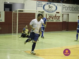 
<a style='margin-left: 5px;' class='btn btn-xs btn-social btn-facebook' href='https://www.facebook.com/sharer/sharer.php?u=https://ko-boladovale.web.getmuller.com.br/imgs/800-800-90/conteudo/fotos/1320/mg9359.jpg' rel='popup' data-width='500' data-height='400'><i class='fa fa-facebook'></i>Compartilhar <span class='hidden-xs'>no Facebook</span>
</a> 
<a class='btn btn-default btn-xs' target='_blank' href='imgs/800-800-90/conteudo/fotos/1320/mg9359.jpg'>
<span class='glyphicon glyphicon-cloud-download'></span> Salvar
</a> 
<span></span>