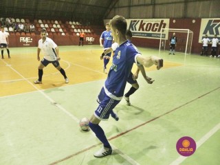 
<a style='margin-left: 5px;' class='btn btn-xs btn-social btn-facebook' href='https://www.facebook.com/sharer/sharer.php?u=https://ko-boladovale.web.getmuller.com.br/imgs/800-800-90/conteudo/fotos/1320/mg9375.jpg' rel='popup' data-width='500' data-height='400'><i class='fa fa-facebook'></i>Compartilhar <span class='hidden-xs'>no Facebook</span>
</a> 
<a class='btn btn-default btn-xs' target='_blank' href='imgs/800-800-90/conteudo/fotos/1320/mg9375.jpg'>
<span class='glyphicon glyphicon-cloud-download'></span> Salvar
</a> 
<span></span>