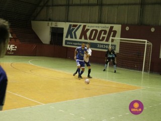 
<a style='margin-left: 5px;' class='btn btn-xs btn-social btn-facebook' href='https://www.facebook.com/sharer/sharer.php?u=https://ko-boladovale.web.getmuller.com.br/imgs/800-800-90/conteudo/fotos/1320/mg9378.jpg' rel='popup' data-width='500' data-height='400'><i class='fa fa-facebook'></i>Compartilhar <span class='hidden-xs'>no Facebook</span>
</a> 
<a class='btn btn-default btn-xs' target='_blank' href='imgs/800-800-90/conteudo/fotos/1320/mg9378.jpg'>
<span class='glyphicon glyphicon-cloud-download'></span> Salvar
</a> 
<span></span>