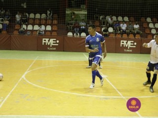 
<a style='margin-left: 5px;' class='btn btn-xs btn-social btn-facebook' href='https://www.facebook.com/sharer/sharer.php?u=https://ko-boladovale.web.getmuller.com.br/imgs/800-800-90/conteudo/fotos/1320/mg9388.jpg' rel='popup' data-width='500' data-height='400'><i class='fa fa-facebook'></i>Compartilhar <span class='hidden-xs'>no Facebook</span>
</a> 
<a class='btn btn-default btn-xs' target='_blank' href='imgs/800-800-90/conteudo/fotos/1320/mg9388.jpg'>
<span class='glyphicon glyphicon-cloud-download'></span> Salvar
</a> 
<span></span>