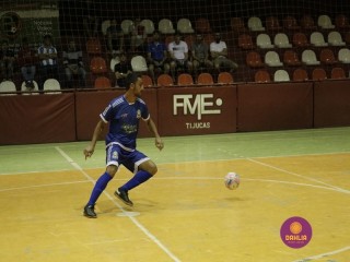 
<a style='margin-left: 5px;' class='btn btn-xs btn-social btn-facebook' href='https://www.facebook.com/sharer/sharer.php?u=https://ko-boladovale.web.getmuller.com.br/imgs/800-800-90/conteudo/fotos/1320/mg9391.jpg' rel='popup' data-width='500' data-height='400'><i class='fa fa-facebook'></i>Compartilhar <span class='hidden-xs'>no Facebook</span>
</a> 
<a class='btn btn-default btn-xs' target='_blank' href='imgs/800-800-90/conteudo/fotos/1320/mg9391.jpg'>
<span class='glyphicon glyphicon-cloud-download'></span> Salvar
</a> 
<span></span>