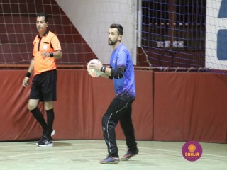 
<a style='margin-left: 5px;' class='btn btn-xs btn-social btn-facebook' href='https://www.facebook.com/sharer/sharer.php?u=https://ko-boladovale.web.getmuller.com.br/imgs/800-800-90/conteudo/fotos/1321/img9445.jpg' rel='popup' data-width='500' data-height='400'><i class='fa fa-facebook'></i>Compartilhar <span class='hidden-xs'>no Facebook</span>
</a> 
<a class='btn btn-default btn-xs' target='_blank' href='imgs/800-800-90/conteudo/fotos/1321/img9445.jpg'>
<span class='glyphicon glyphicon-cloud-download'></span> Salvar
</a> 
<span></span>