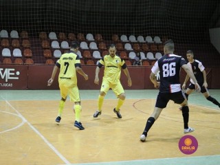 
<a style='margin-left: 5px;' class='btn btn-xs btn-social btn-facebook' href='https://www.facebook.com/sharer/sharer.php?u=https://ko-boladovale.web.getmuller.com.br/imgs/800-800-90/conteudo/fotos/1322/img9529.jpg' rel='popup' data-width='500' data-height='400'><i class='fa fa-facebook'></i>Compartilhar <span class='hidden-xs'>no Facebook</span>
</a> 
<a class='btn btn-default btn-xs' target='_blank' href='imgs/800-800-90/conteudo/fotos/1322/img9529.jpg'>
<span class='glyphicon glyphicon-cloud-download'></span> Salvar
</a> 
<span></span>