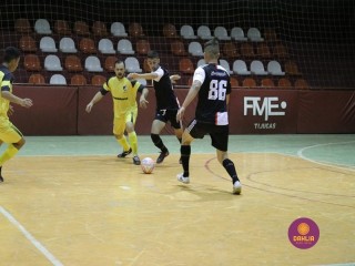 
<a style='margin-left: 5px;' class='btn btn-xs btn-social btn-facebook' href='https://www.facebook.com/sharer/sharer.php?u=https://ko-boladovale.web.getmuller.com.br/imgs/800-800-90/conteudo/fotos/1322/img9543.jpg' rel='popup' data-width='500' data-height='400'><i class='fa fa-facebook'></i>Compartilhar <span class='hidden-xs'>no Facebook</span>
</a> 
<a class='btn btn-default btn-xs' target='_blank' href='imgs/800-800-90/conteudo/fotos/1322/img9543.jpg'>
<span class='glyphicon glyphicon-cloud-download'></span> Salvar
</a> 
<span></span>