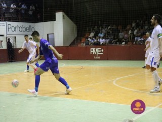 
<a style='margin-left: 5px;' class='btn btn-xs btn-social btn-facebook' href='https://www.facebook.com/sharer/sharer.php?u=https://ko-boladovale.web.getmuller.com.br/imgs/800-800-90/conteudo/fotos/1324/img9799.jpg' rel='popup' data-width='500' data-height='400'><i class='fa fa-facebook'></i>Compartilhar <span class='hidden-xs'>no Facebook</span>
</a> 
<a class='btn btn-default btn-xs' target='_blank' href='imgs/800-800-90/conteudo/fotos/1324/img9799.jpg'>
<span class='glyphicon glyphicon-cloud-download'></span> Salvar
</a> 
<span></span>