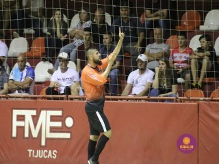 
<a style='margin-left: 5px;' class='btn btn-xs btn-social btn-facebook' href='https://www.facebook.com/sharer/sharer.php?u=https://ko-boladovale.web.getmuller.com.br/imgs/800-800-90/conteudo/fotos/1325/img9870.jpg' rel='popup' data-width='500' data-height='400'><i class='fa fa-facebook'></i>Compartilhar <span class='hidden-xs'>no Facebook</span>
</a> 
<a class='btn btn-default btn-xs' target='_blank' href='imgs/800-800-90/conteudo/fotos/1325/img9870.jpg'>
<span class='glyphicon glyphicon-cloud-download'></span> Salvar
</a> 
<span></span>