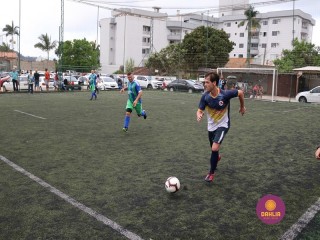 
<a style='margin-left: 5px;' class='btn btn-xs btn-social btn-facebook' href='https://www.facebook.com/sharer/sharer.php?u=https://ko-boladovale.web.getmuller.com.br/imgs/800-800-90/conteudo/fotos/1326/img0005.jpg' rel='popup' data-width='500' data-height='400'><i class='fa fa-facebook'></i>Compartilhar <span class='hidden-xs'>no Facebook</span>
</a> 
<a class='btn btn-default btn-xs' target='_blank' href='imgs/800-800-90/conteudo/fotos/1326/img0005.jpg'>
<span class='glyphicon glyphicon-cloud-download'></span> Salvar
</a> 
<span></span>