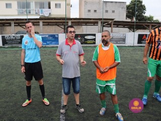 
<a style='margin-left: 5px;' class='btn btn-xs btn-social btn-facebook' href='https://www.facebook.com/sharer/sharer.php?u=https://ko-boladovale.web.getmuller.com.br/imgs/800-800-90/conteudo/fotos/1326/img0018.jpg' rel='popup' data-width='500' data-height='400'><i class='fa fa-facebook'></i>Compartilhar <span class='hidden-xs'>no Facebook</span>
</a> 
<a class='btn btn-default btn-xs' target='_blank' href='imgs/800-800-90/conteudo/fotos/1326/img0018.jpg'>
<span class='glyphicon glyphicon-cloud-download'></span> Salvar
</a> 
<span></span>