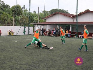 
<a style='margin-left: 5px;' class='btn btn-xs btn-social btn-facebook' href='https://www.facebook.com/sharer/sharer.php?u=https://ko-boladovale.web.getmuller.com.br/imgs/800-800-90/conteudo/fotos/1326/img0044.jpg' rel='popup' data-width='500' data-height='400'><i class='fa fa-facebook'></i>Compartilhar <span class='hidden-xs'>no Facebook</span>
</a> 
<a class='btn btn-default btn-xs' target='_blank' href='imgs/800-800-90/conteudo/fotos/1326/img0044.jpg'>
<span class='glyphicon glyphicon-cloud-download'></span> Salvar
</a> 
<span></span>