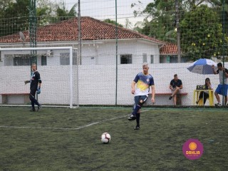 
<a style='margin-left: 5px;' class='btn btn-xs btn-social btn-facebook' href='https://www.facebook.com/sharer/sharer.php?u=https://ko-boladovale.web.getmuller.com.br/imgs/800-800-90/conteudo/fotos/1326/img9928.jpg' rel='popup' data-width='500' data-height='400'><i class='fa fa-facebook'></i>Compartilhar <span class='hidden-xs'>no Facebook</span>
</a> 
<a class='btn btn-default btn-xs' target='_blank' href='imgs/800-800-90/conteudo/fotos/1326/img9928.jpg'>
<span class='glyphicon glyphicon-cloud-download'></span> Salvar
</a> 
<span></span>