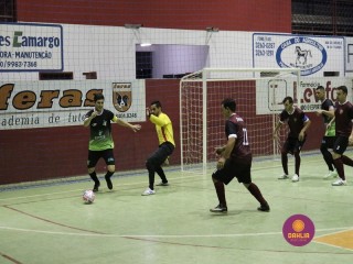 
<a style='margin-left: 5px;' class='btn btn-xs btn-social btn-facebook' href='https://www.facebook.com/sharer/sharer.php?u=https://ko-boladovale.web.getmuller.com.br/imgs/800-800-90/conteudo/fotos/1328/img1164.jpg' rel='popup' data-width='500' data-height='400'><i class='fa fa-facebook'></i>Compartilhar <span class='hidden-xs'>no Facebook</span>
</a> 
<a class='btn btn-default btn-xs' target='_blank' href='imgs/800-800-90/conteudo/fotos/1328/img1164.jpg'>
<span class='glyphicon glyphicon-cloud-download'></span> Salvar
</a> 
<span></span>