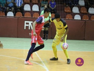 
<a style='margin-left: 5px;' class='btn btn-xs btn-social btn-facebook' href='https://www.facebook.com/sharer/sharer.php?u=https://ko-boladovale.web.getmuller.com.br/imgs/800-800-90/conteudo/fotos/1330/img1465.jpg' rel='popup' data-width='500' data-height='400'><i class='fa fa-facebook'></i>Compartilhar <span class='hidden-xs'>no Facebook</span>
</a> 
<a class='btn btn-default btn-xs' target='_blank' href='imgs/800-800-90/conteudo/fotos/1330/img1465.jpg'>
<span class='glyphicon glyphicon-cloud-download'></span> Salvar
</a> 
<span></span>