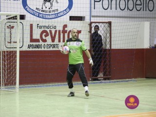 
<a style='margin-left: 5px;' class='btn btn-xs btn-social btn-facebook' href='https://www.facebook.com/sharer/sharer.php?u=https://ko-boladovale.web.getmuller.com.br/imgs/800-800-90/conteudo/fotos/1330/img1472.jpg' rel='popup' data-width='500' data-height='400'><i class='fa fa-facebook'></i>Compartilhar <span class='hidden-xs'>no Facebook</span>
</a> 
<a class='btn btn-default btn-xs' target='_blank' href='imgs/800-800-90/conteudo/fotos/1330/img1472.jpg'>
<span class='glyphicon glyphicon-cloud-download'></span> Salvar
</a> 
<span></span>